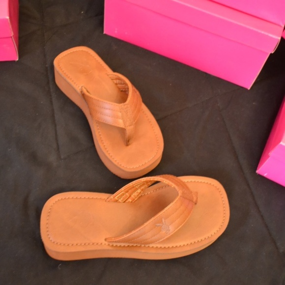playboy platform sandals